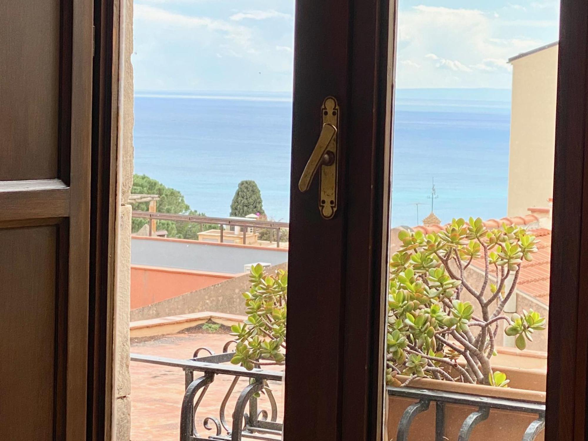 Arche Apartment Taormina Kültér fotó